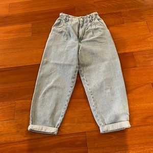 Zara mom jeans light blue size 36 excellent shape & condition